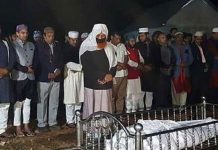 দৌলতদিয়ায় আরও এক যৌনকর্মীর জানাজা সম্পন্ন