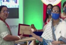 পাঁচ বিশিষ্ট নারী পেলেন বেগম রোকেয়া পদক